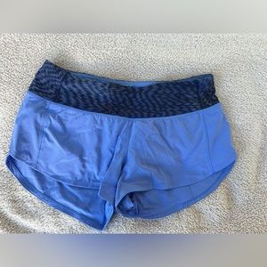 Lululemon Speed Up Short 2.5”. Size 4. Light Horizon/Linear Flux Ice Grey Multi